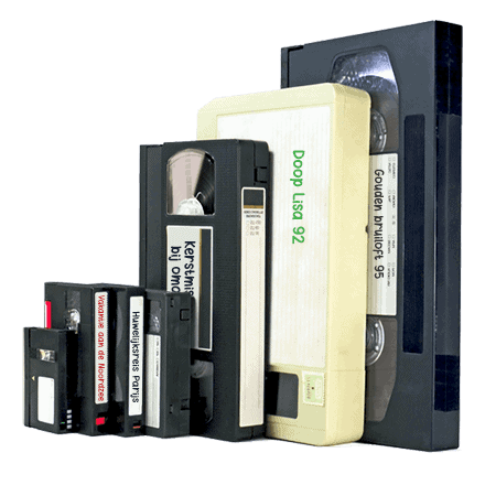 Verschillende Videokassetten op een rij om te digitaliseren